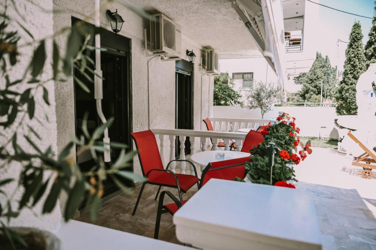 Hotel Kostas Olympiakí Aktí Buitenkant foto
